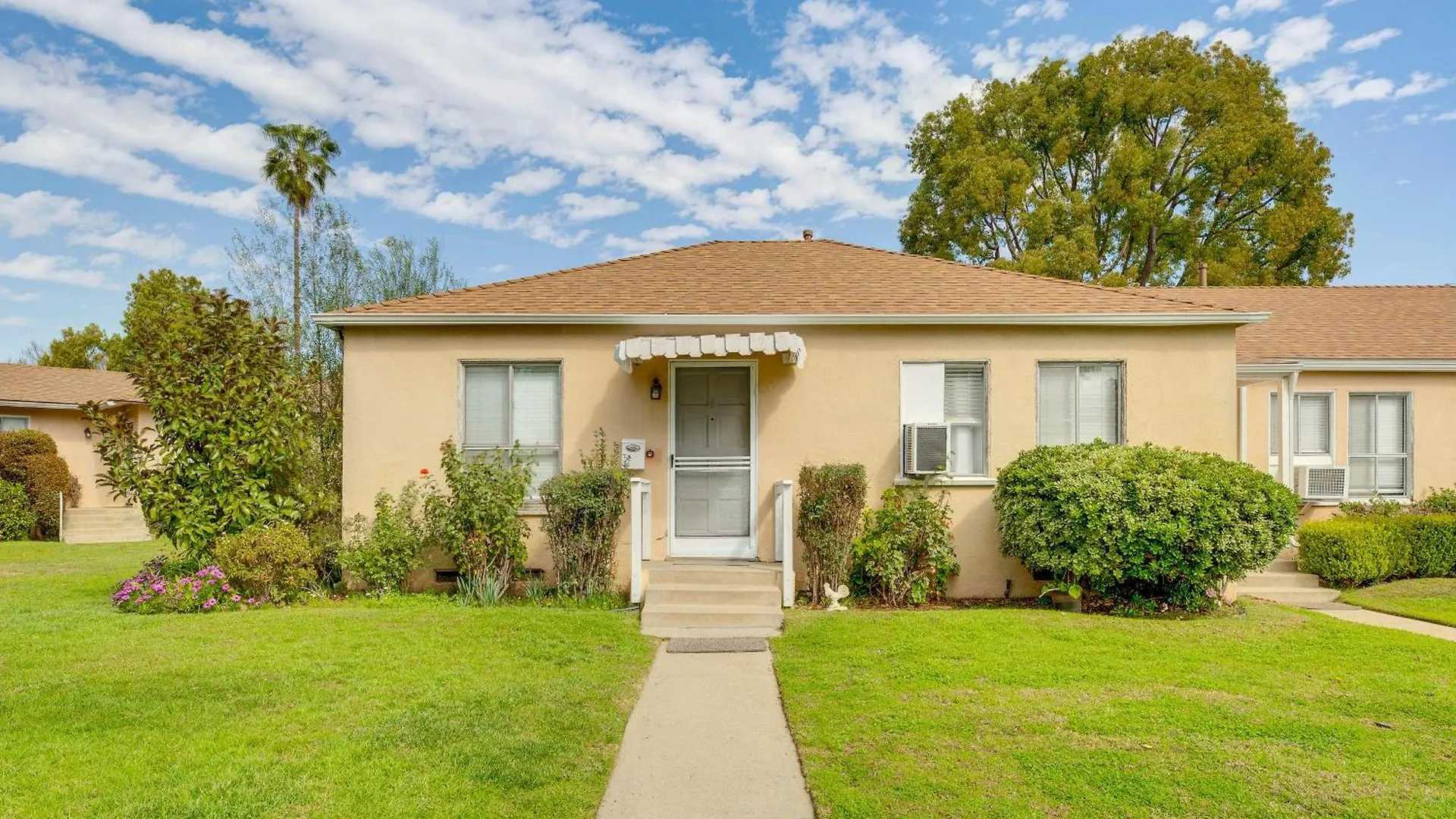 3 Mi To Universal Studios Chic Home With Yard! Burbank
