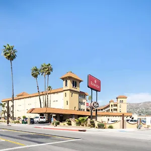 4* Hotel Ramada By Wyndham Airport