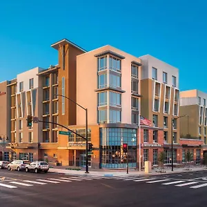 3* Hotel Hilton Garden Angeles